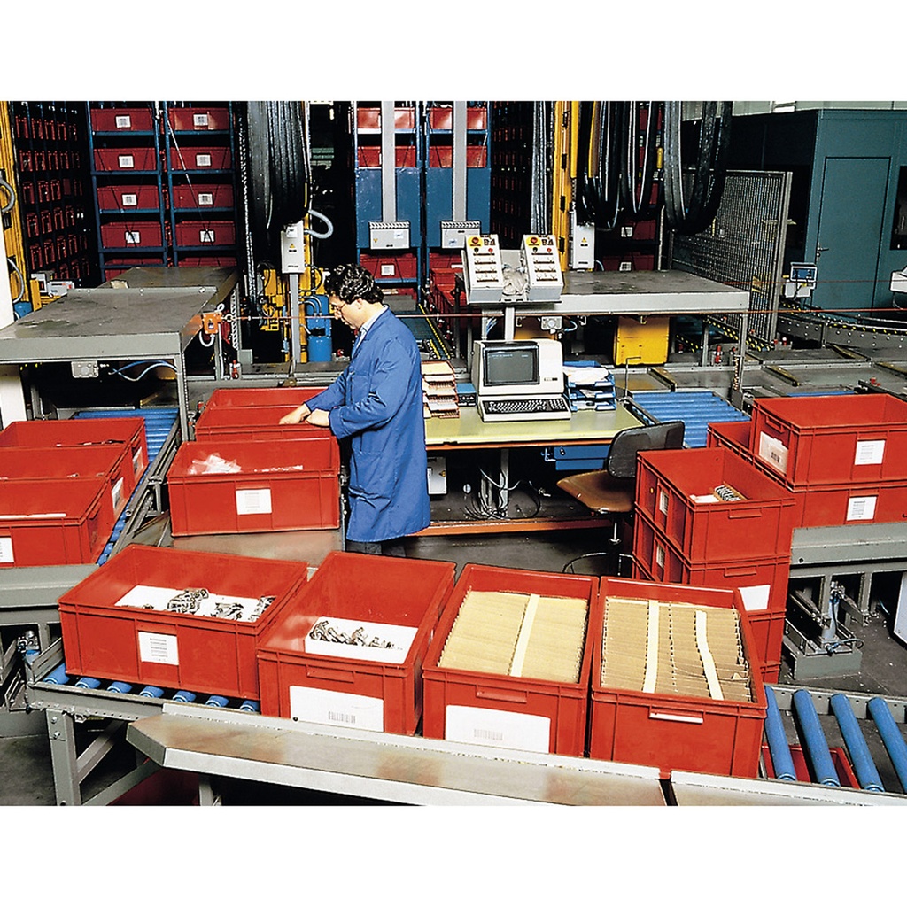 031.578.63_Cubeto_Apilable_Economico_10_Litros_Servitrapo