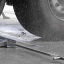 Arcos de desinfección automatizada de vehículos y camiones