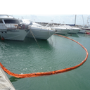 Barrera Absorbente Con Altura De 450Mm Y Faldon De Pvc Integrado, En Secciones De 2 X 12,5M.