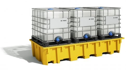 [591.228.78] CUBETO DE RETENCIÓN DE POLIETILENO DE 1200L CON SOPORTES DE TRASIEGO PARA 3 IBC.